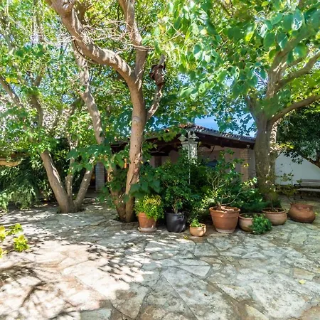 Prázdninový dům Atri Giardino In - Haus Fuer 4 Personen *
