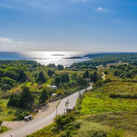 Atri Giardino In - Haus Fuer 4 Personen بيت للعطل